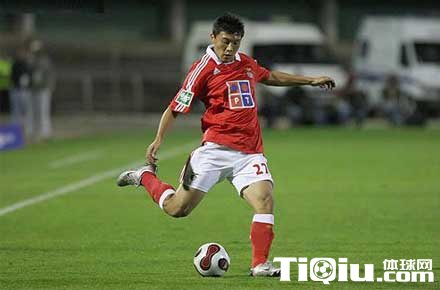 于大宝香蕉球阿尔滨兵强马壮无人能挡 阿尔滨3-0十人卓尔