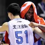 CBA第4轮 北京114-107江苏