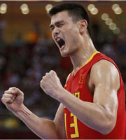 �̵��������˾���ս�� ��ɱ��ת���ʷ׳�