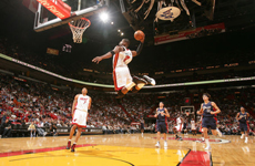 篮球公园巨星密码 韦德来访中国品尝川味火锅