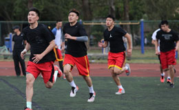 ������ѵ�ﾶ����Ц���� ��Ա���׶�������