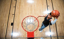 周琦成魔之路回顾 曾练后卫偶像杜兰特