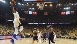 杜兰特穿勇士球衣终胜詹皇 38+8+8阿杜真大腿