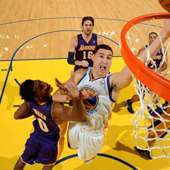 勇士125-94狂胜湖人