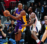 湖人100-114不敌老鹰