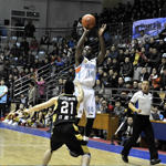 CBA第16轮 新疆85-82山东