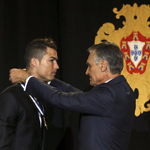 葡萄牙总统亲授C罗大十字勋章