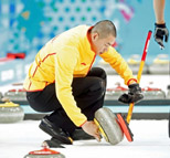 冬奥男壶中国7-4丹麦 刘锐单局夺3分