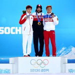 速滑1500韩天宇摘银 哈梅林夺冠激吻妻子