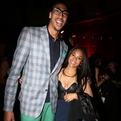 Ũü������43��Ů��Ա