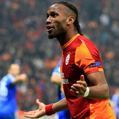 欧冠1/8决赛 蓝军客场战平土超豪门