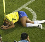 拼实力也拼演技 足坛影帝一览