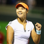 李娜获胜握拳庆祝 沃兹质疑主裁判罚