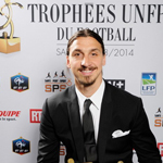 伊布蝉联赛季“最佳球员”称号