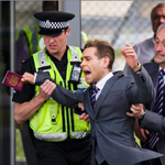 ϲ����Ա����Ӣ������