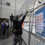 �����������˴�չ�����ŭ