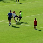 ������ս������ڧ�ޱ�ŭ�߶���