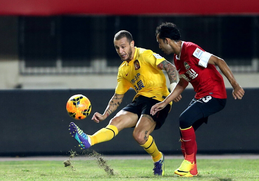 足协杯:广州恒大1-2河南建业 肖智灭恒大