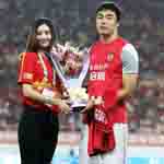 ��Ů+�ʻ� �������պ��ٳ�