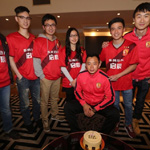 ������԰���Ϊ��˧���� ���񱳺�͵Ϯ