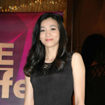 ��ˬʢװ��ϯ��ҵ�