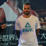 帕克中国行遭粉丝告白