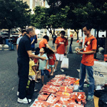 恒大体能教练竟街头购盗版球衣