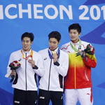 亚运男子200米混合泳 日本包揽冠亚