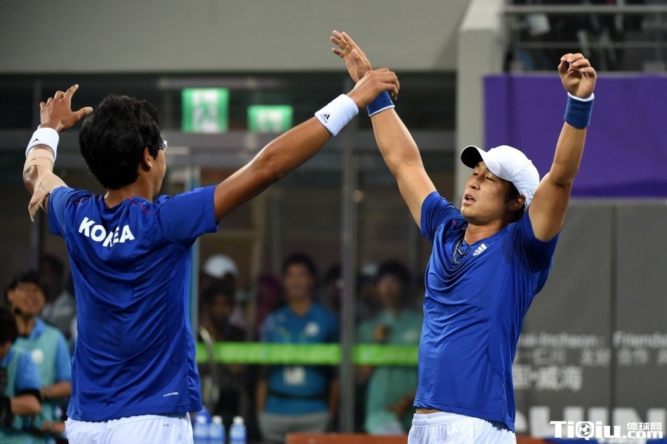 亚运网球决出三枚双打金牌 中国无缘金牌
