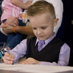 爵士白血病小球员参加比赛