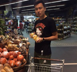 郜林亲自买菜下厨 做绝世黑暗料理