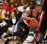 NBA季前赛:开拓者93-75掘金