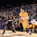 NBA��ǰ��:����93-92����