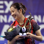 2014法羽球赛李雪芮因伤退赛 王适娴夺冠