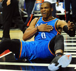 NBA常规赛:雷霆89-106开拓者