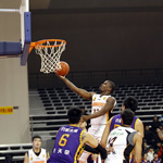 CBA第22轮:辽宁127-102重庆