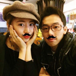 邹凯娇妻晒性感红唇照 网友都点赞