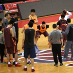 ������ൺ����ѵ����ս