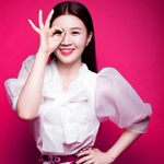 九球美女付小芳百变写真 尽显俏皮可爱