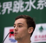 国际泳联跳水赛北京站 吴敏霞出席新闻会