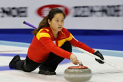 中国女子冰壶队不敌苏格兰 无缘晋级4强