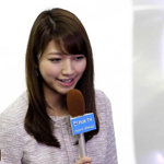 日美女记者报道花滑赛 场边甜美抢镜