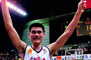 CBA二十年回顾之00-01赛季 姚明荣膺双料MVP