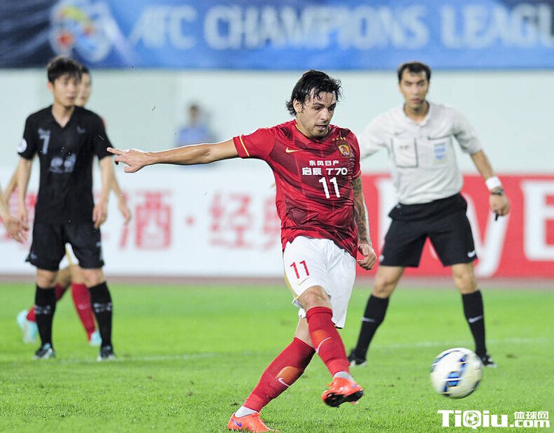 ���2-0���Ͻ��ǹ�8ǿ ������÷������