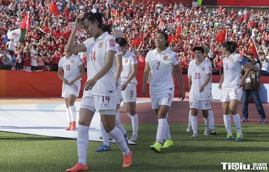 Ů����վ�渺 ��ս�����������ĵ���