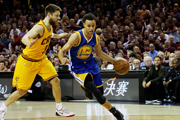 勇士总决赛第四战分析 勇士拥有强大调整力
