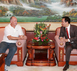 许家印宴请斯科拉里团队