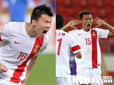 ר��˴��˫���ǣ���ƴ����Ѫ�Գ�Ϊ�ӻ�