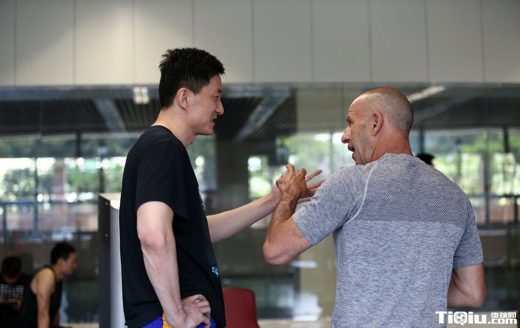 �㶫�������̸��