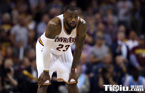 詹姆斯为何要跳出合同